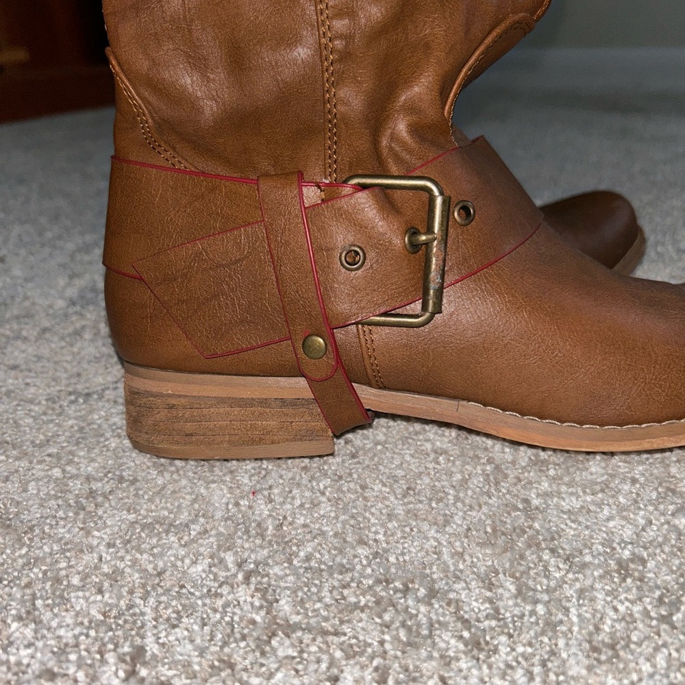 BROWN Knee High Boots